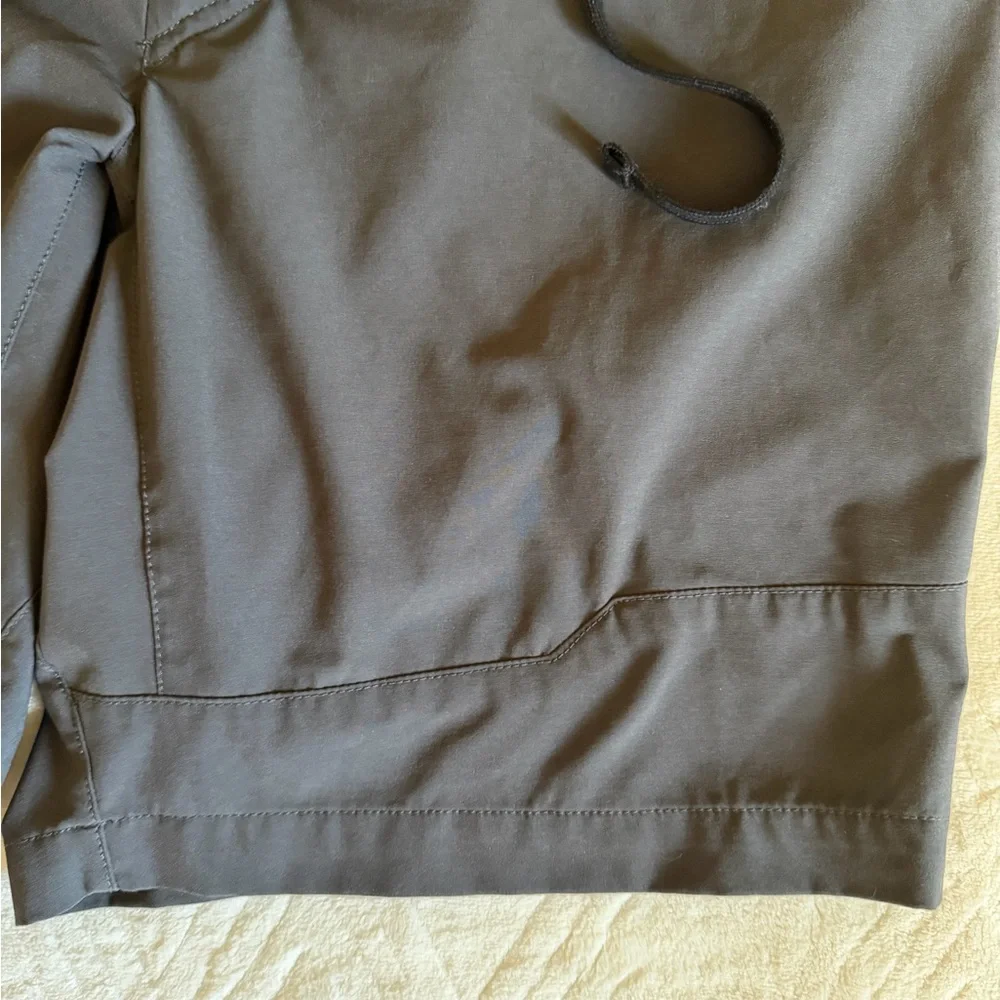 The North Face Men's Charcoal Flat Front Shorts